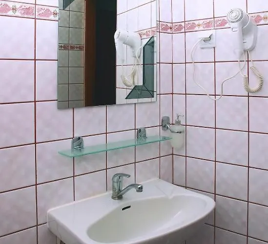 Cieszynski Centrum מלון צ'שין